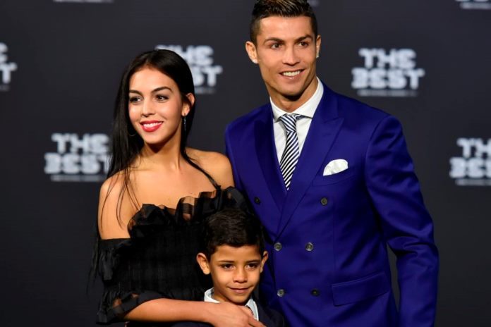 Cristiano-Ronaldo Georgina-Rodriguez