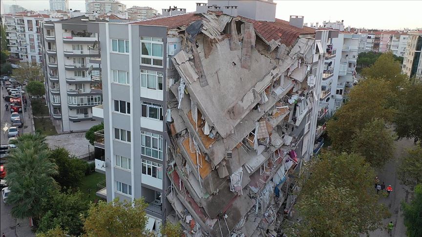 Tërmeti-Izmir
